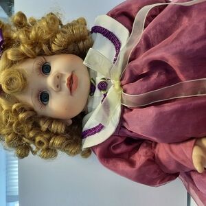 Cuddle me Babies Collection from the  Heritage Mint Ltd